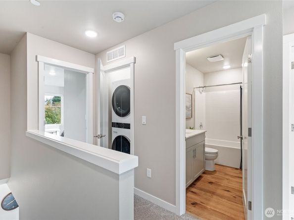 14424 Madison Way E4, Lynnwood WA 98087