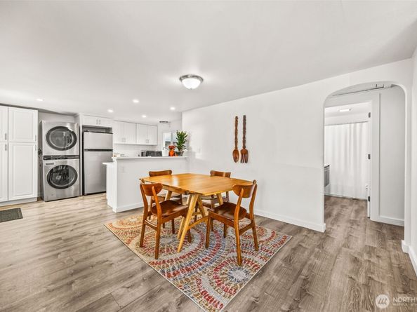 16715 8th Avenue NE, Shoreline WA 98155