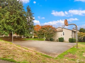 14200 NE 171st Street D202, Woodinville WA 98072