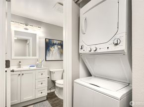 14200 NE 171st Street D202, Woodinville WA 98072