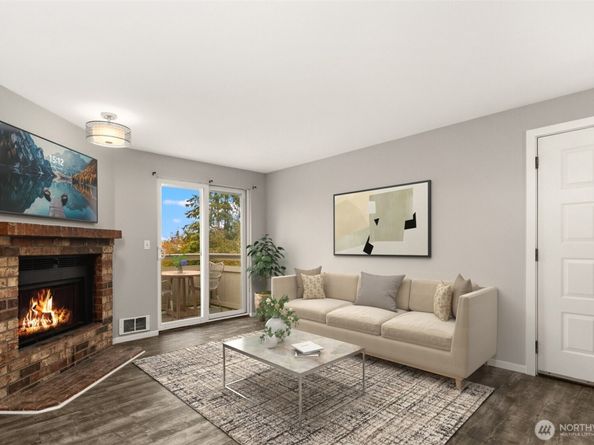 14200 NE 171st Street D202, Woodinville WA 98072
