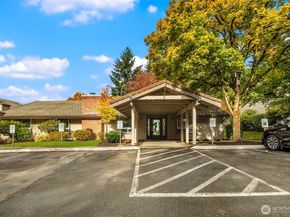 14200 NE 171st Street D202, Woodinville WA 98072
