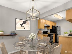 14200 NE 171st Street D202, Woodinville WA 98072