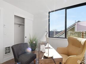 218 21st Avenue E, Seattle WA 98112