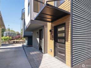 218 21st Avenue E, Seattle WA 98112