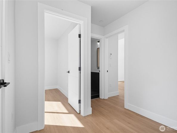 218 21st Avenue E, Seattle WA 98112