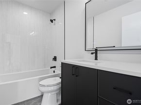 218 21st Avenue E, Seattle WA 98112