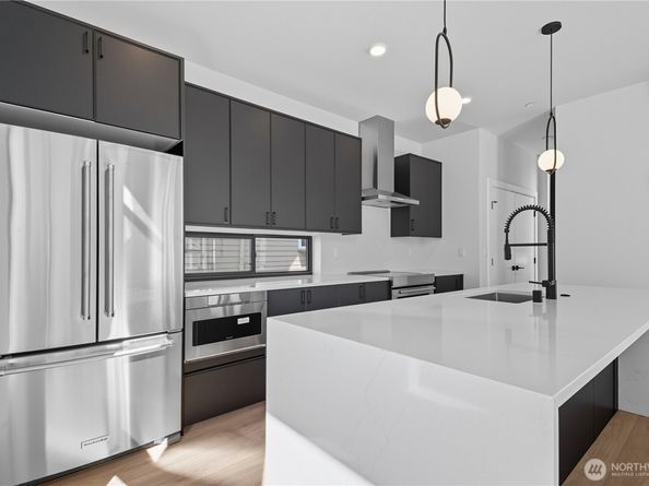 218 21st Avenue E, Seattle WA 98112