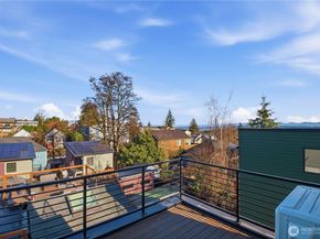 218 21st Avenue E, Seattle WA 98112