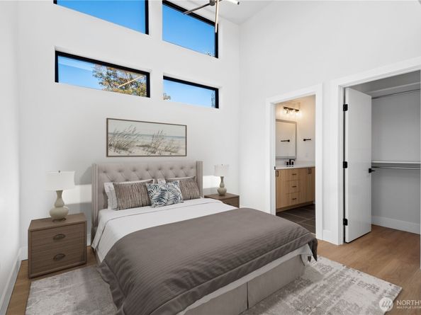 218 21st Avenue E, Seattle WA 98112