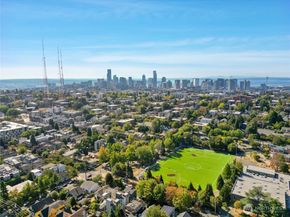 218 21st Avenue E, Seattle WA 98112