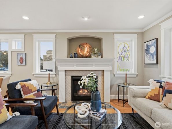 108 17th Avenue A, Seattle WA 98122