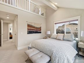 108 17th Avenue A, Seattle WA 98122