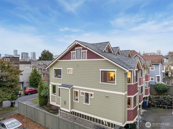108 17th Avenue A, Seattle WA 98122
