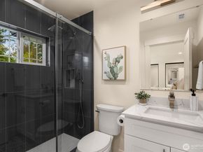 2411 SW 346th Street, Federal Way WA 98023