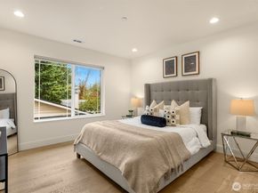 2411 SW 346th Street, Federal Way WA 98023