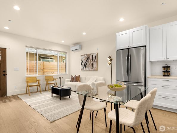 2411 SW 346th Street, Federal Way WA 98023