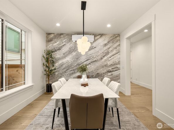 2411 SW 346th Street, Federal Way WA 98023