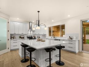 2411 SW 346th Street, Federal Way WA 98023