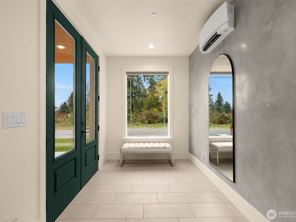 2411 SW 346th Street, Federal Way WA 98023