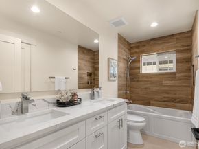 2411 SW 346th Street, Federal Way WA 98023