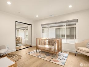 2411 SW 346th Street, Federal Way WA 98023