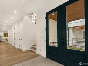 2411 SW 346th Street, Federal Way WA 98023