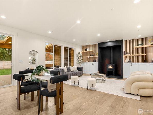 2411 SW 346th Street, Federal Way WA 98023