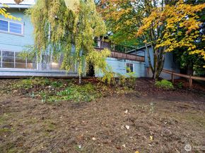 10271 148TH Avenue SE, Renton WA 98059