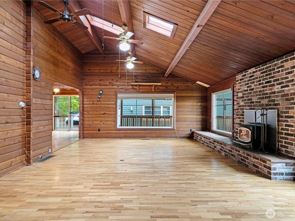 10271 148TH Avenue SE, Renton WA 98059