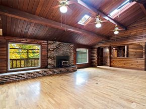 10271 148TH Avenue SE, Renton WA 98059