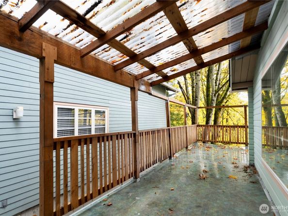 10271 148TH Avenue SE, Renton WA 98059