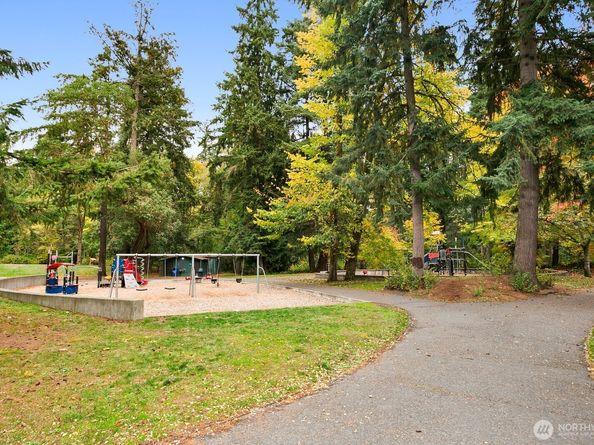 2356 N 130th Street, Seattle WA 98125