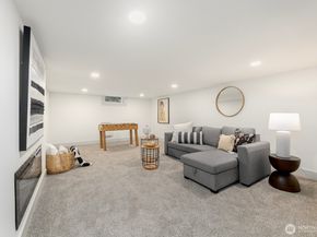 2356 N 130th Street, Seattle WA 98125