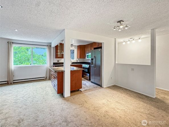 7909 218th Street SW 4, Edmonds WA 98026