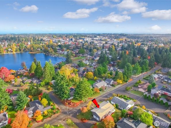 1229 SW 158th Street, Burien WA 98166