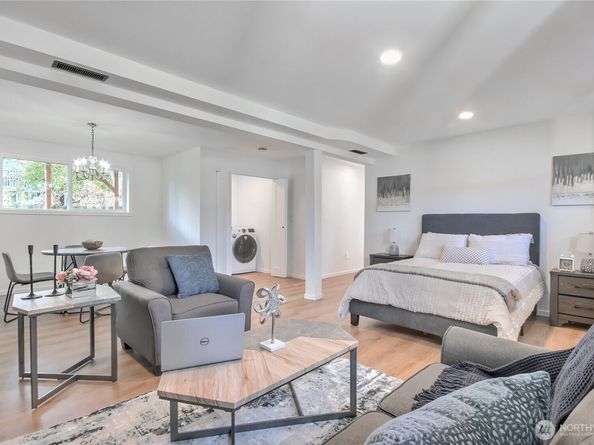 1229 SW 158th Street, Burien WA 98166