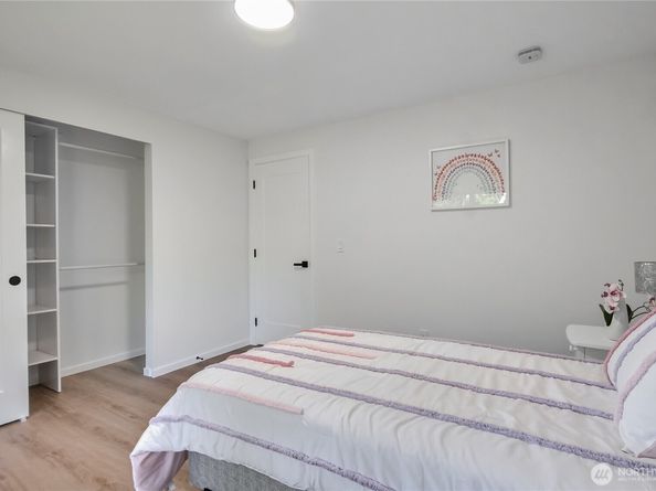 1229 SW 158th Street, Burien WA 98166