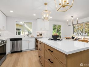 4204 243rd Place SE, Sammamish WA 98029