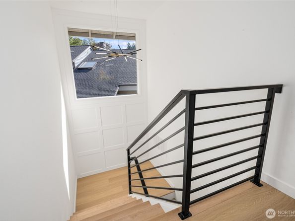4204 243rd Place SE, Sammamish WA 98029