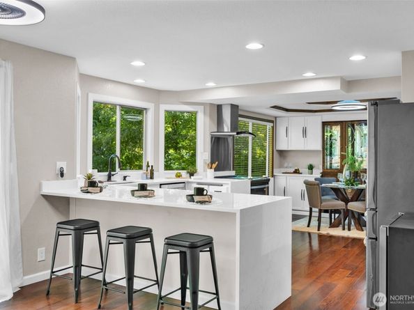 16808 119th Place NE, Bothell WA 98011