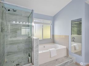 16808 119th Place NE, Bothell WA 98011