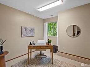 16808 119th Place NE, Bothell WA 98011