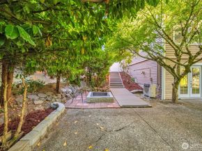 16808 119th Place NE, Bothell WA 98011