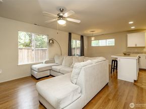 29918 49th Lane S 5, Auburn WA 98001