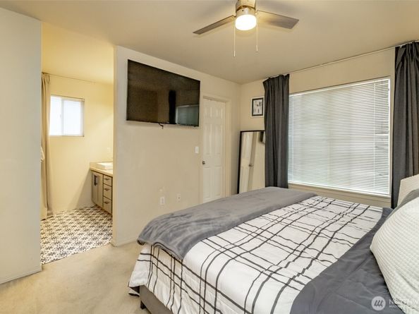 29918 49th Lane S 5, Auburn WA 98001