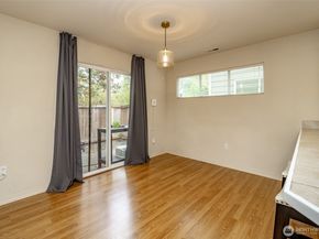 29918 49th Lane S 5, Auburn WA 98001