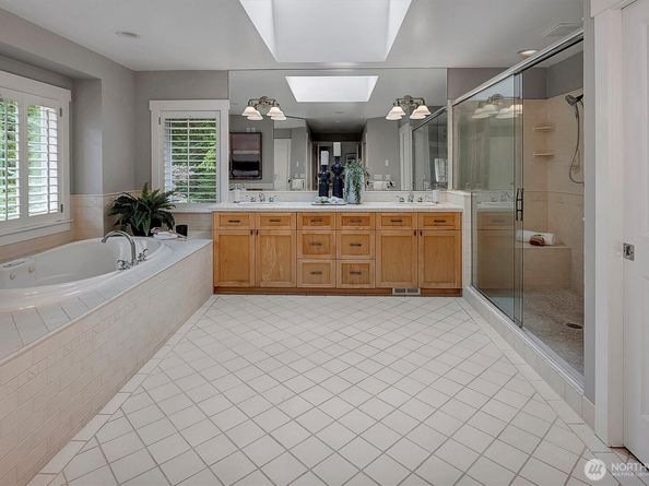 5214 243rd Place NE, Redmond WA 98053
