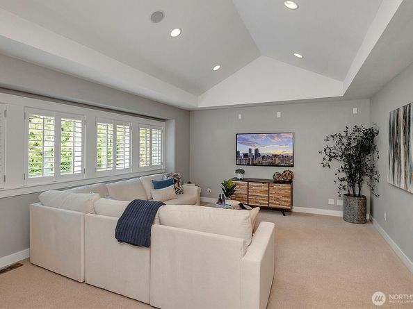 5214 243rd Place NE, Redmond WA 98053