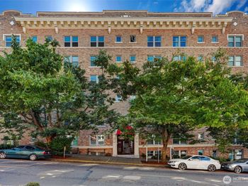505 E Denny Way